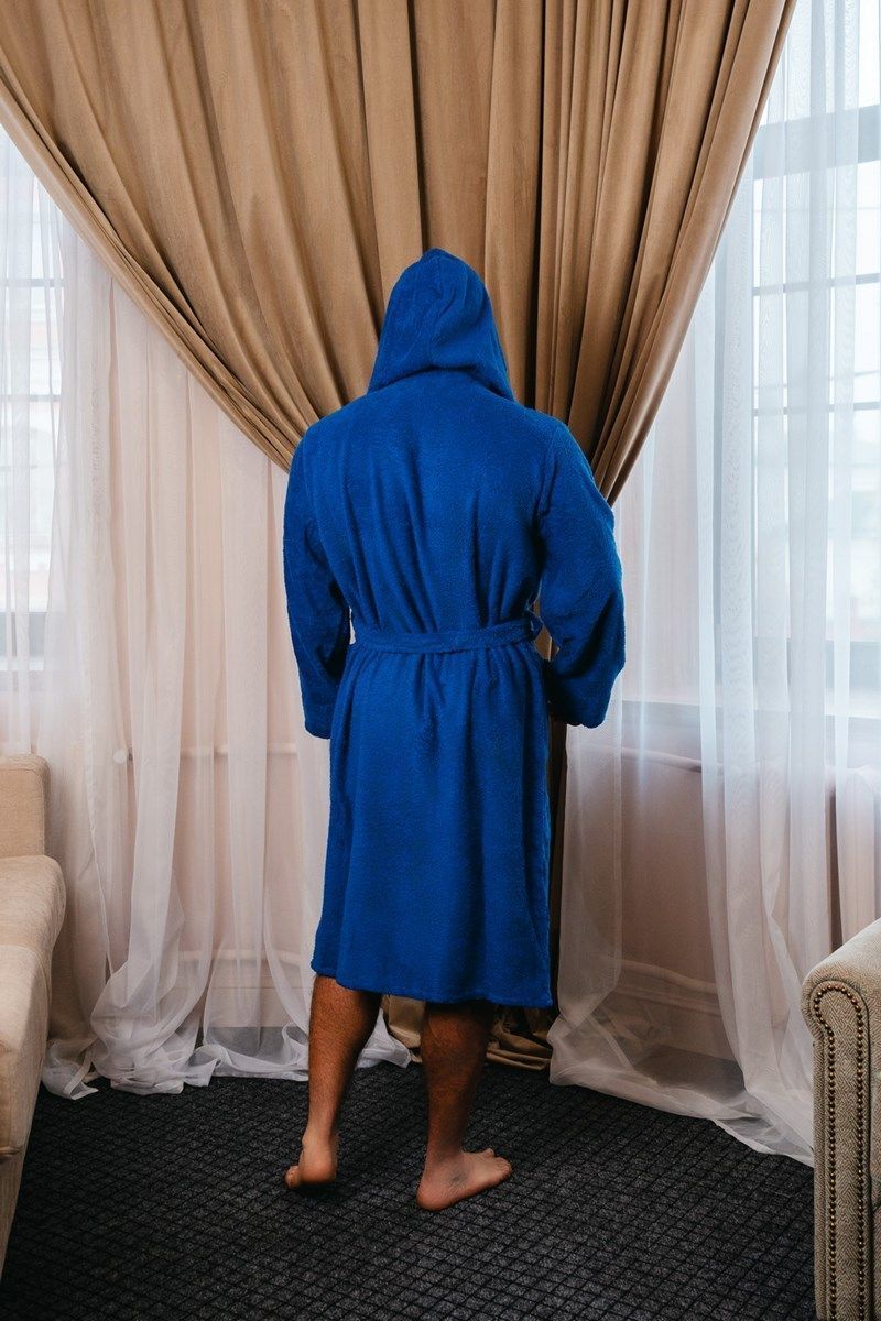 снимок Халат махровый с капюшоном, васильковый от магазина BIO-TEXTILES ОПТ