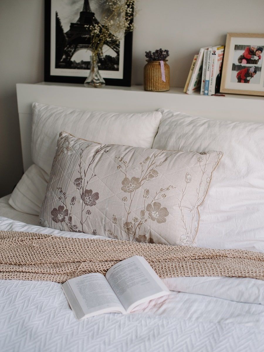 снимок Подушка "Льняная палитра" от магазина BIO-TEXTILES ОПТ