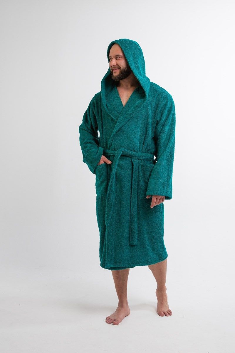 снимок Халат махровый с капюшоном, изумруд с вышивкой от магазина BIO-TEXTILES ОПТ