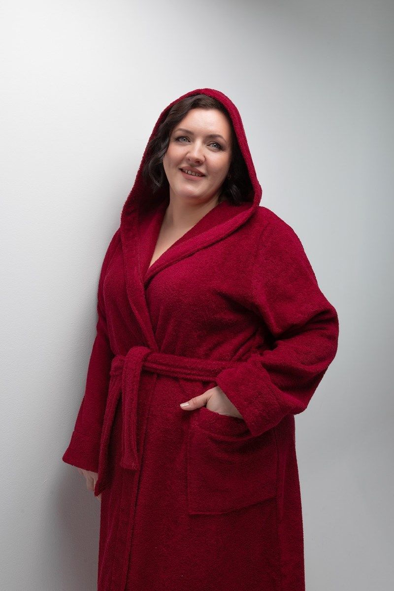 снимок Халат махровый женский с капюшоном бордовый 60-62, 64-66 от магазина BIO-TEXTILES ОПТ
