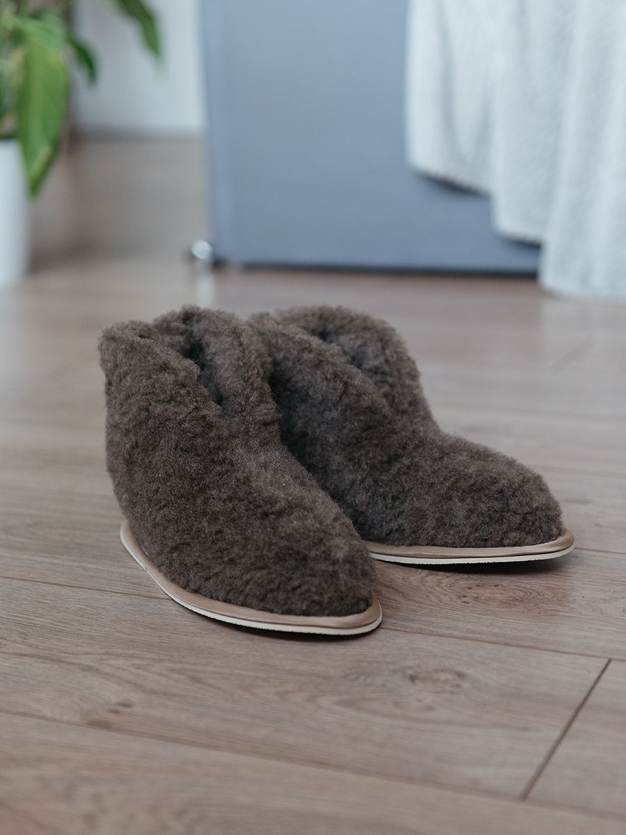 снимок Чуни "Сибирские" коричневые от магазина BIO-TEXTILES ОПТ